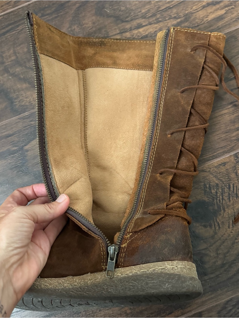 Born Sable Boots Size 7.5 Glazed Ginger Distressed (Brown) - Picture 3 of 13